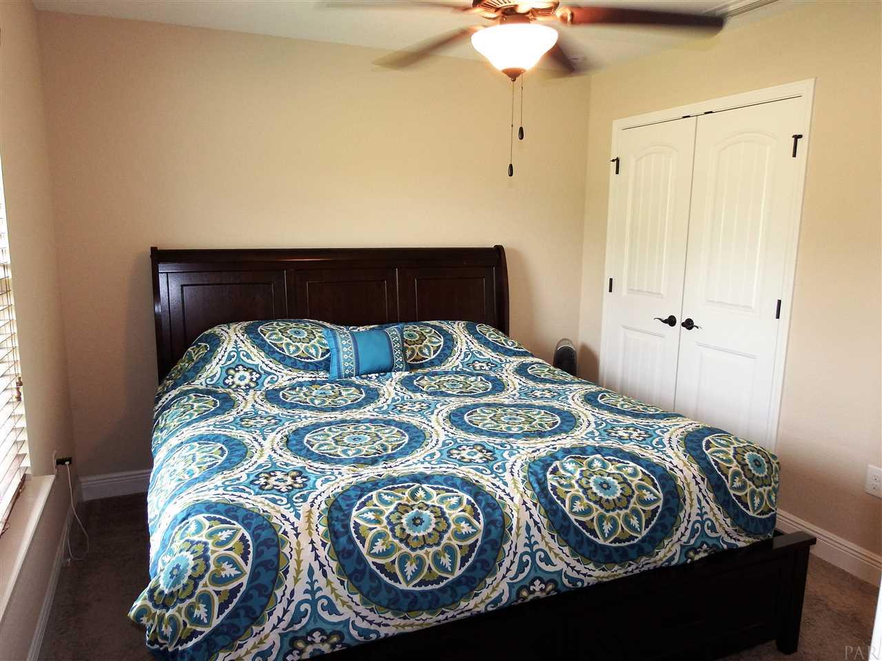 5604 Rosedown Court Milton, FL 32583 - Photo 12 of 27 Gallery Image 12
