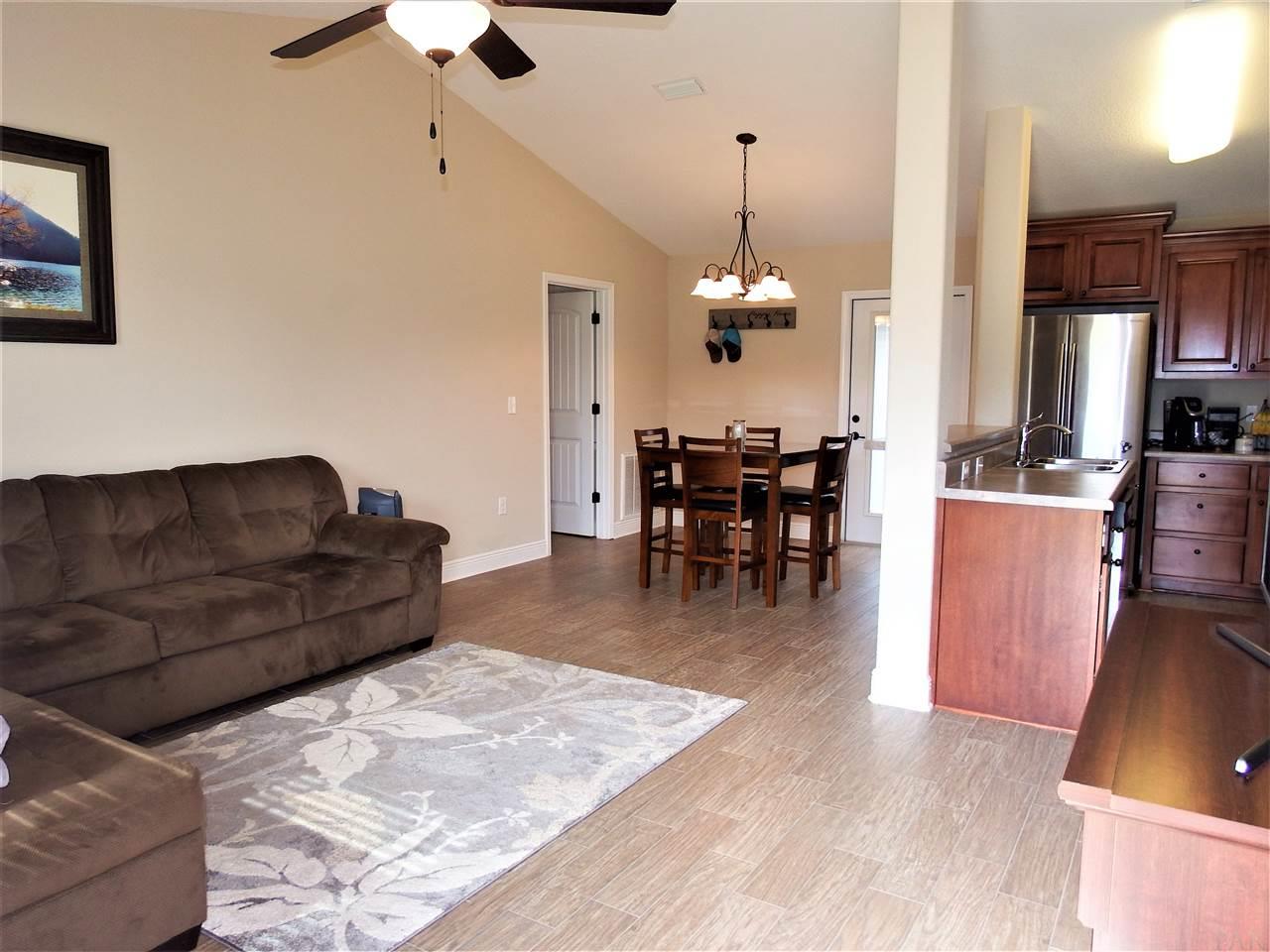 5604 Rosedown Court Milton, FL 32583 - Photo 2 of 27 Gallery Image 2