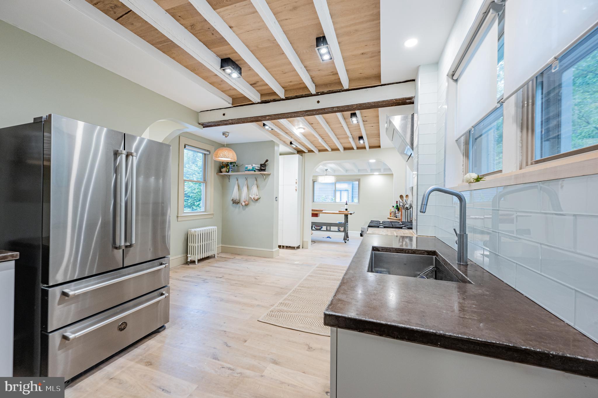 2244 Crest Road Baltimore, MD 21209 - Photo 26 of 88