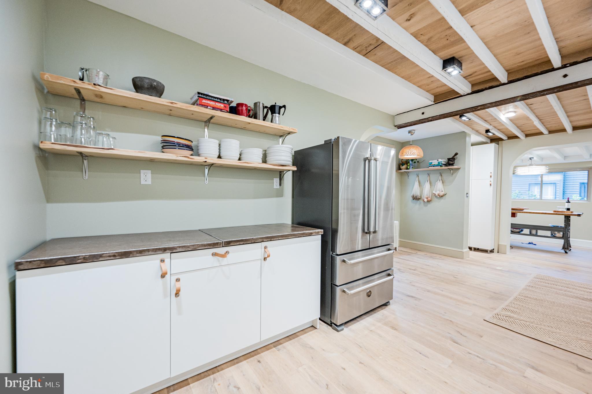 2244 Crest Road Baltimore, MD 21209 - Photo 27 of 88