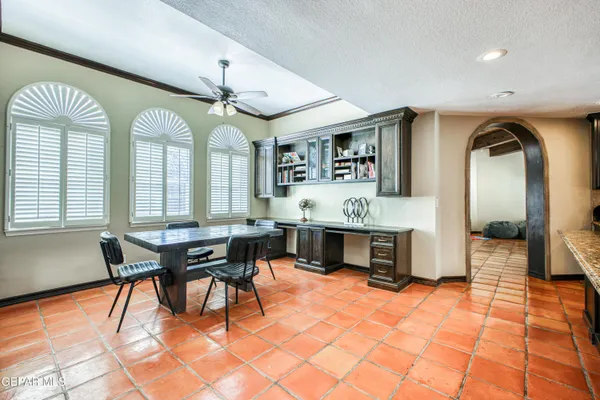 $950,000 | Undisclosed Address, El Paso, TX 79922