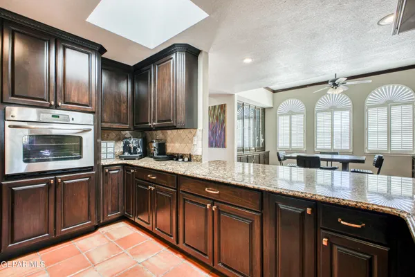 $950,000 | Undisclosed Address, El Paso, TX 79922