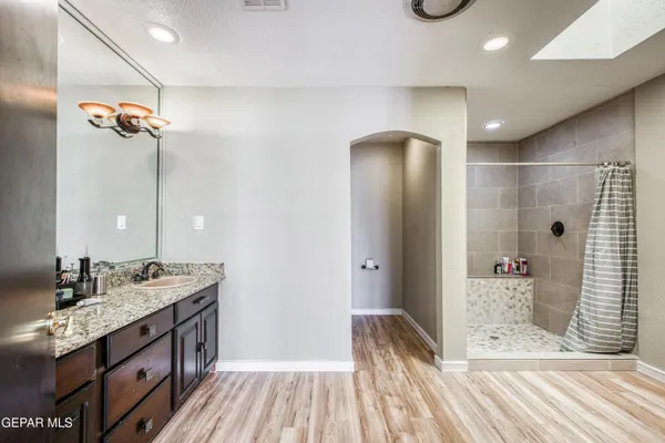 $950,000 | Undisclosed Address, El Paso, TX 79922