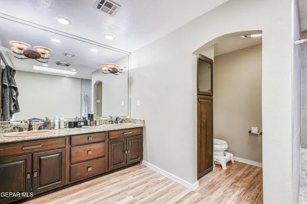 $950,000 | Undisclosed Address, El Paso, TX 79922