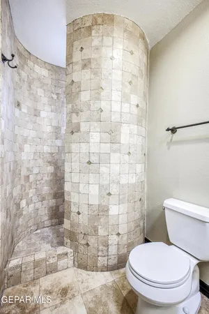 $950,000 | Undisclosed Address, El Paso, TX 79922