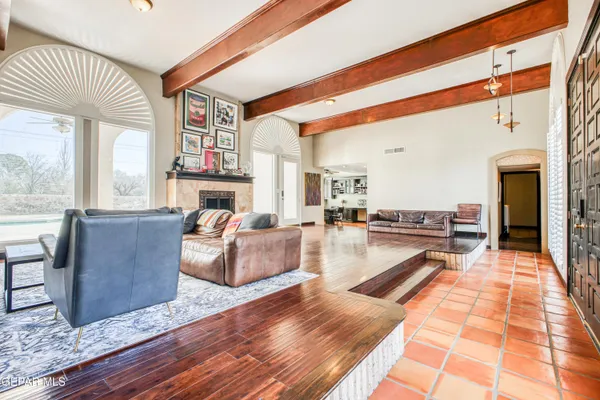 $950,000 | Undisclosed Address, El Paso, TX 79922