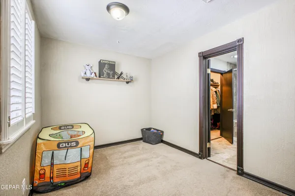 $950,000 | Undisclosed Address, El Paso, TX 79922