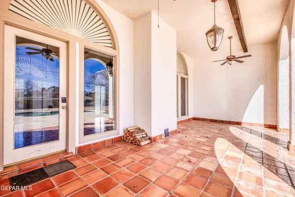 $950,000 | Undisclosed Address, El Paso, TX 79922