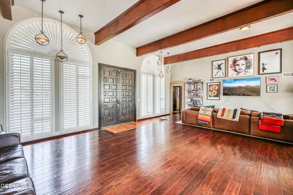 $950,000 | Undisclosed Address, El Paso, TX 79922