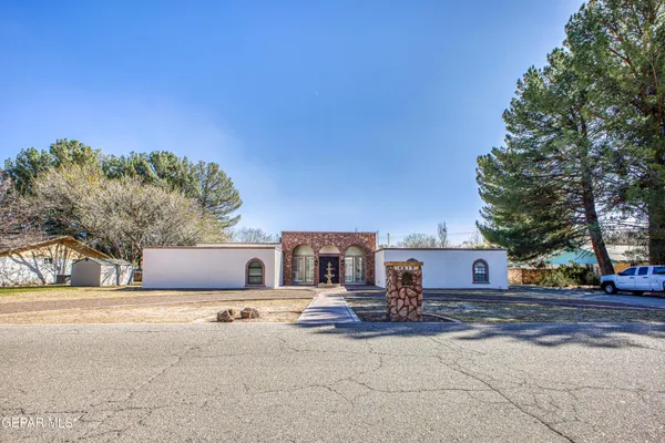 $950,000 | Undisclosed Address, El Paso, TX 79922