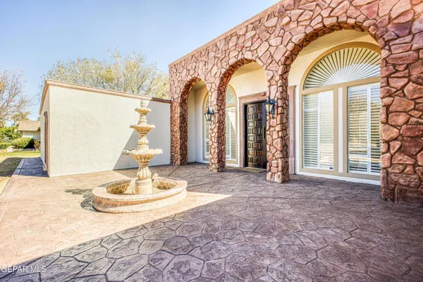 $950,000 | Undisclosed Address, El Paso, TX 79922