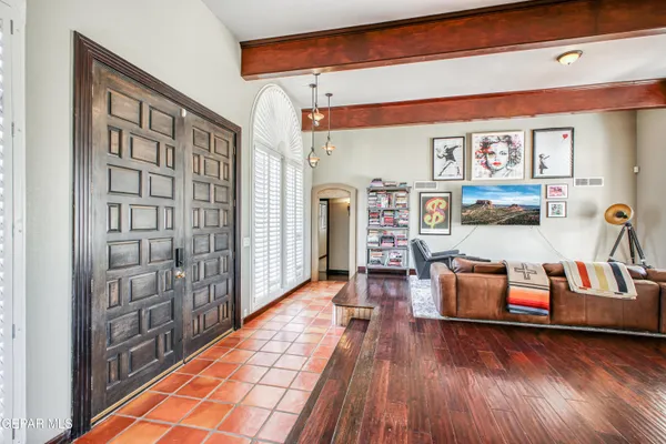 $950,000 | Undisclosed Address, El Paso, TX 79922