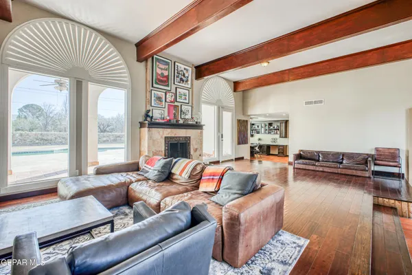 $950,000 | Undisclosed Address, El Paso, TX 79922