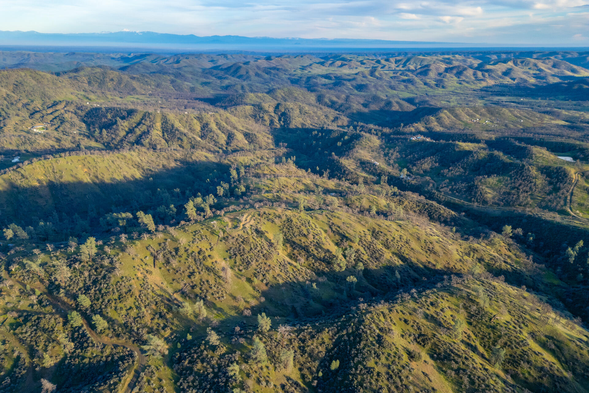 233 Tolowa Road Igo, CA 96047 - Photo 15 of 16 a view of lake and mountain