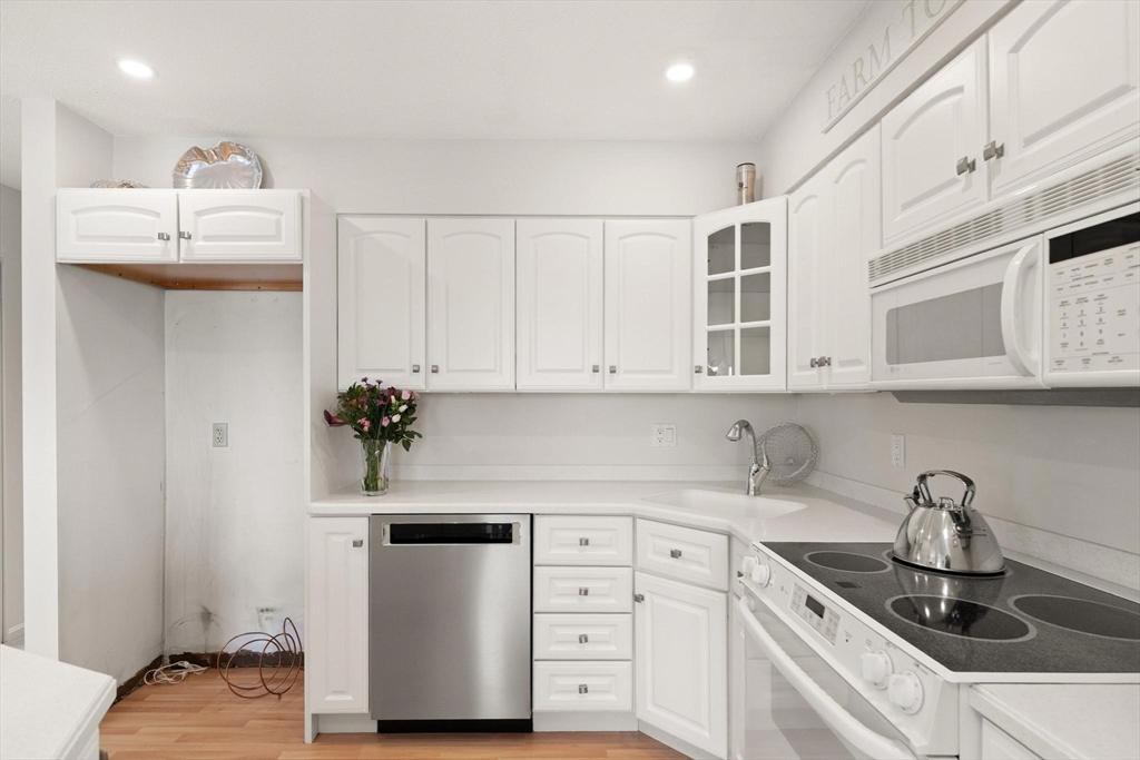 121 Water Street, Unit 46 Beverly, MA 01915 - Photo 22 of 42