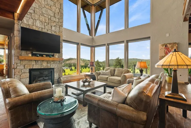 $1,450,000 | 14210 North Wandermere Estates Lane, Spokane, WA 99208