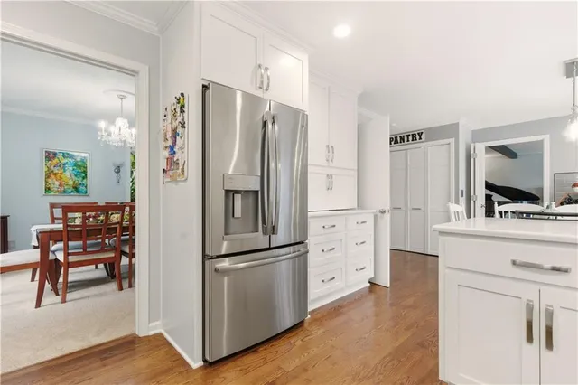 $489,950 | 6817 Lakeshore Drive, Raytown, MO 64133