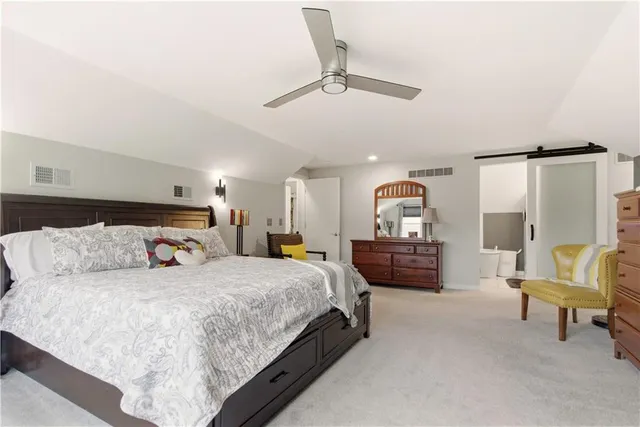 $489,950 | 6817 Lakeshore Drive, Raytown, MO 64133