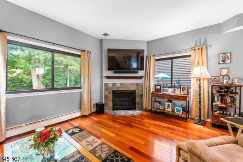 93 Frogtown Road, Unit 93 Dover, NJ 07801 - Photo 4 of 21 Gallery Image 4