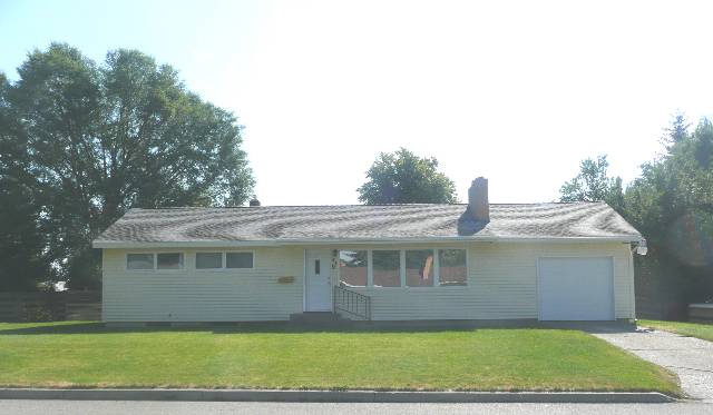 419 South Fox Road Spokane Valley, WA 99206 - Photo 1 of 9