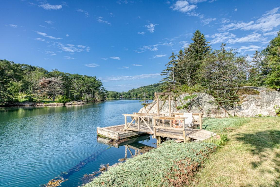 211 Ocean Point Road East Boothbay, ME 04544 - Photo 8 of 23 8