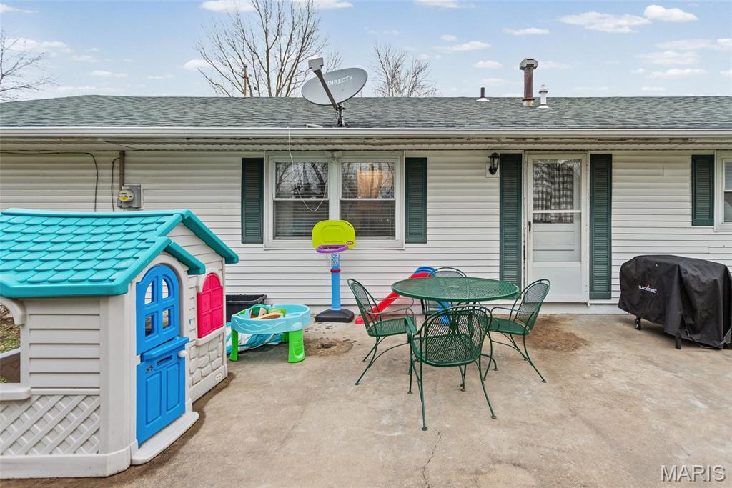 113 George Street Brighton, IL 62012 - Photo 24 of 33