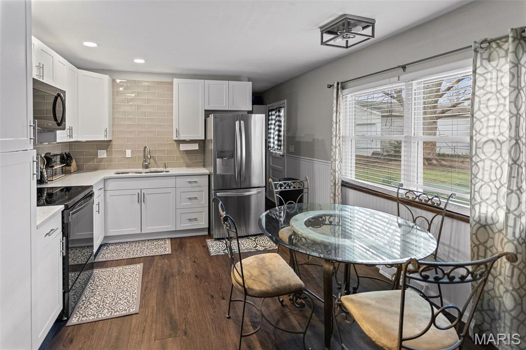 113 George Street Brighton, IL 62012 - Photo 7 of 33