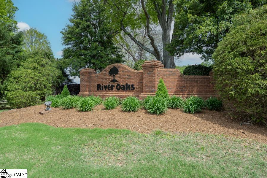 109 River Oaks Road Greer, SC 29650 - Photo 36 of 38
