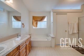 Undisclosed Address Taft, CA 93268 - Photo 12 of 25 MAIN SUITE