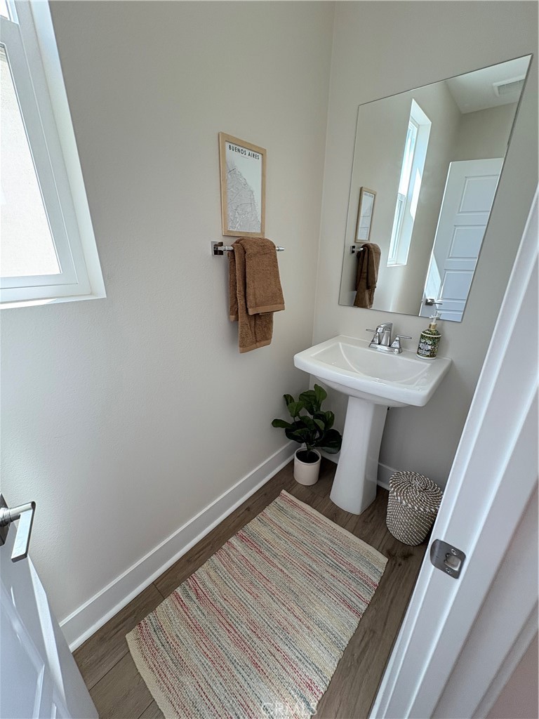 2241 Horseback Road Rancho Mission Viejo, CA 92694 - Photo 9 of 19 Guest bathroom