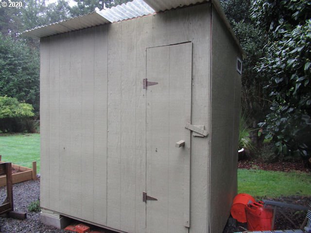 84207 Wright Road Florence, OR 97439 - Photo 27 of 32 Gallery Image 27