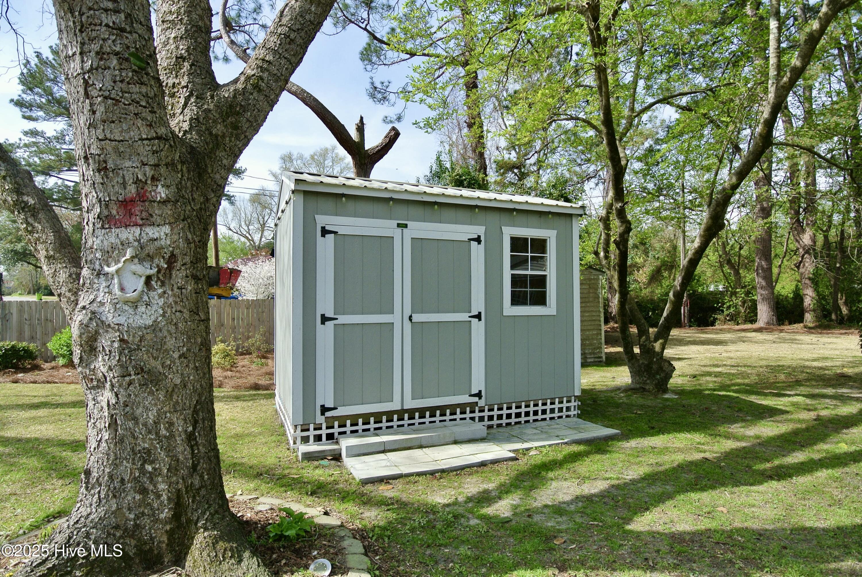 1813 Tryon Road New Bern, NC 28560 - Photo 16 of 30 Detached shed building in backyard.