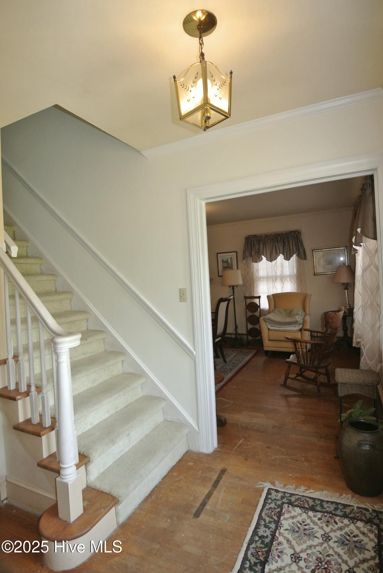 1813 Tryon Road New Bern, NC 28560 - Photo 17 of 30 Foyer