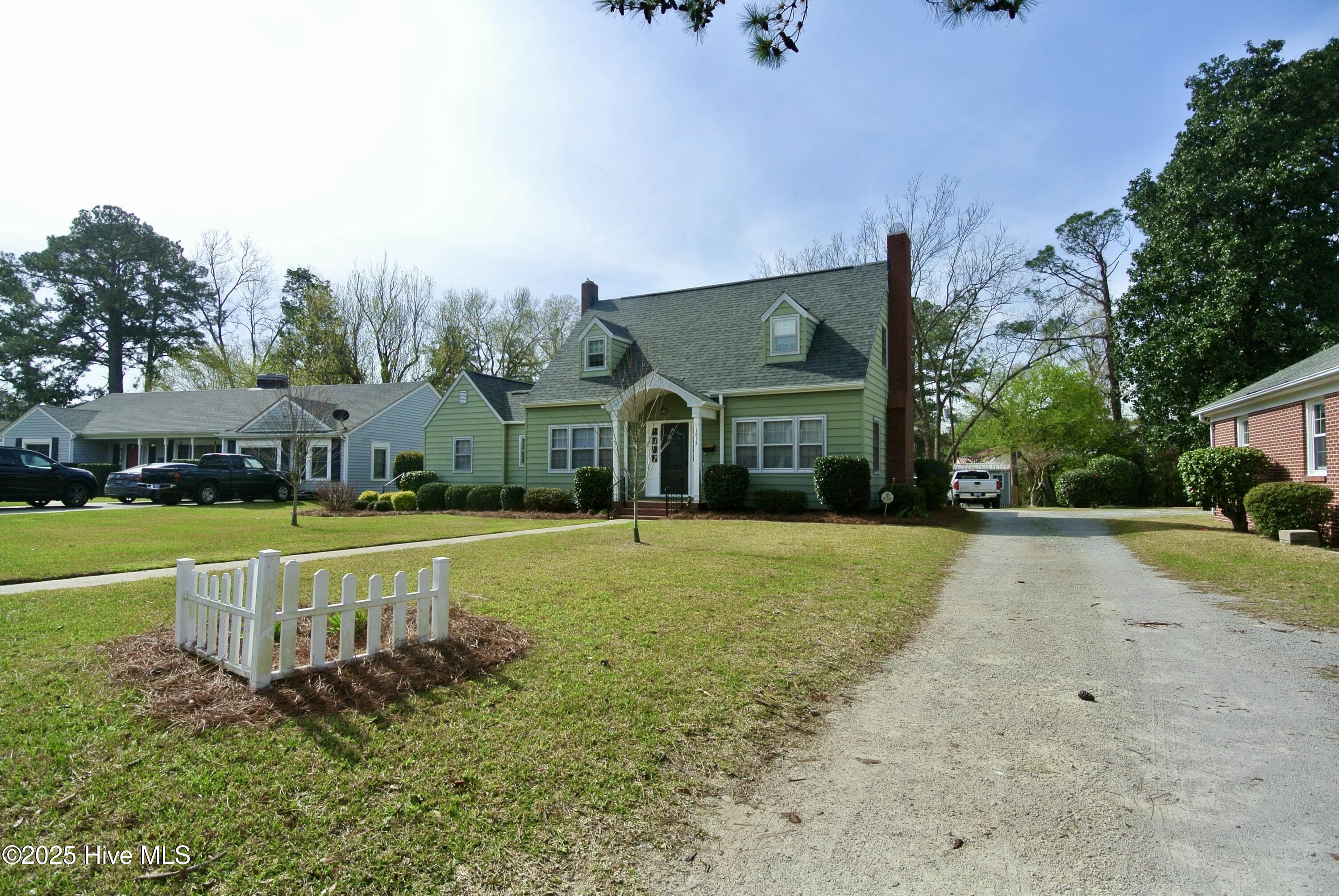 1813 Tryon Road New Bern, NC 28560 - Photo 3 of 30 tempImageAflxQ2