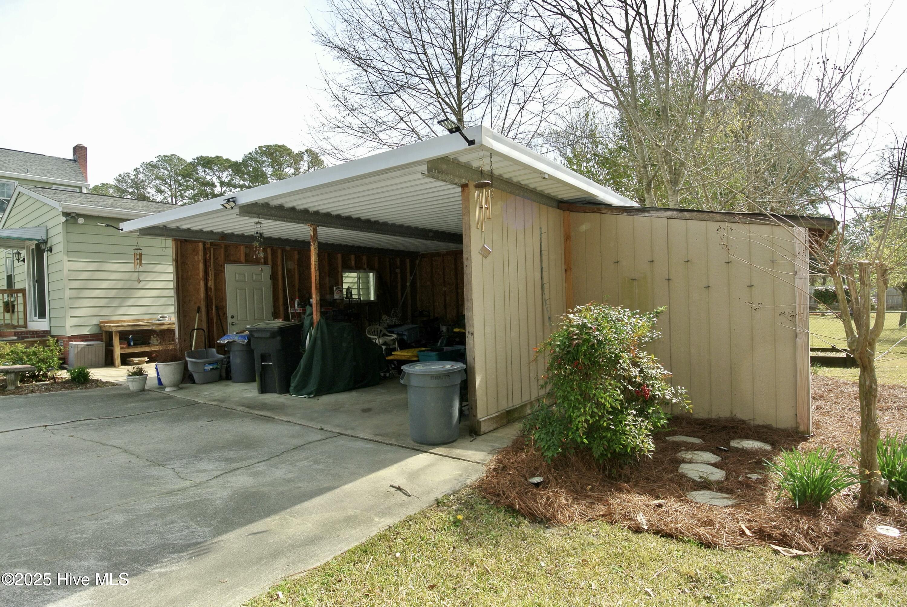 1813 Tryon Road New Bern, NC 28560 - Photo 9 of 30 Detached 2-car carport.