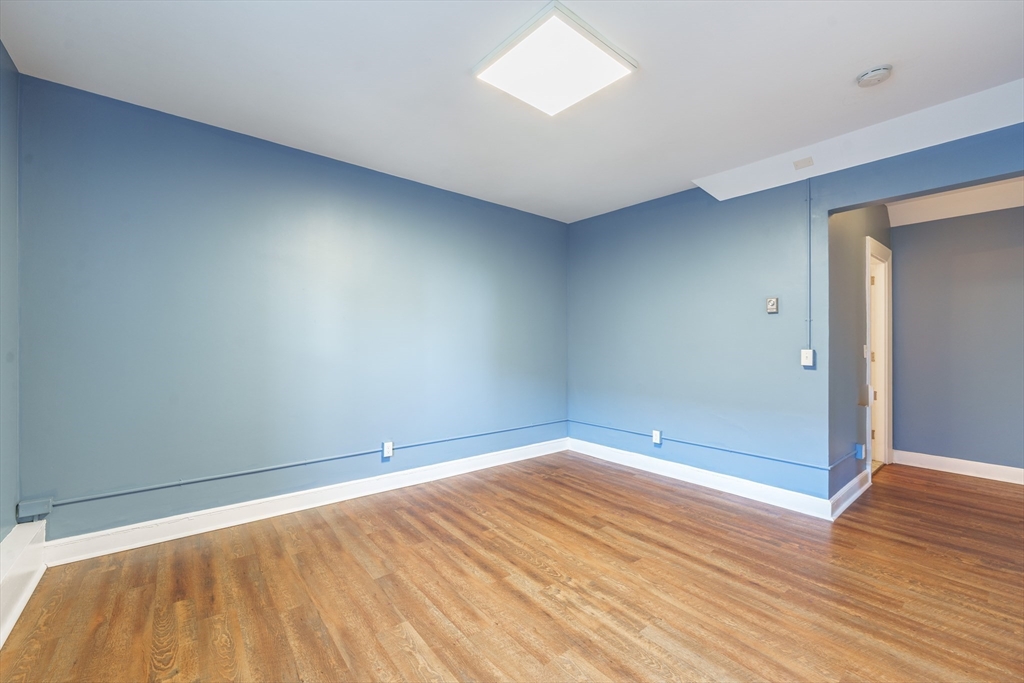 140 Chestnut Street, Unit 308 Springfield, MA 01103 - Photo 12 of 25 Gallery Image 12