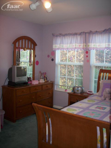 7538 Silver Lake Road Linden, MI 48451 - Photo 8 of 13 20229849-7.JPG