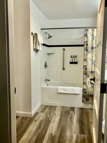 $815,000 | 100 Canyon Boulevard, Unit 3414, Mammoth Lakes, CA 93546