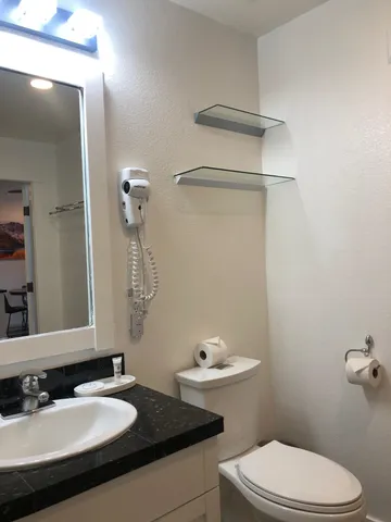 $815,000 | 100 Canyon Boulevard, Unit 3414, Mammoth Lakes, CA 93546