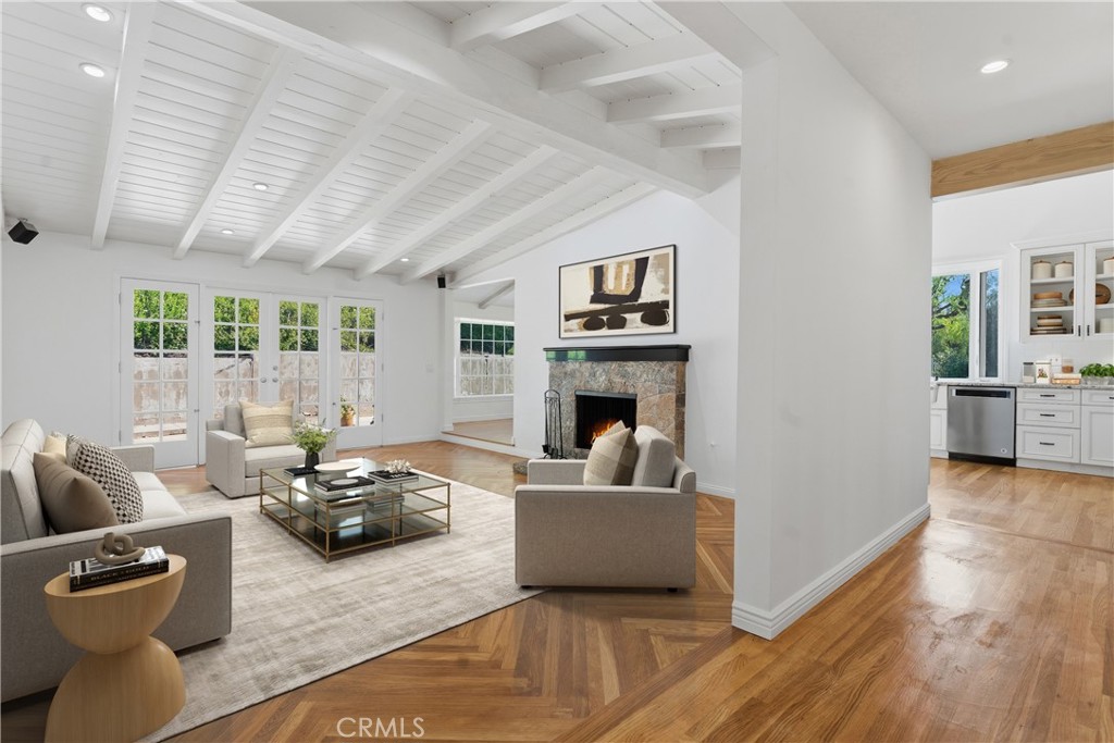 5550 Penland Road Hidden Hills, CA 91302 - Photo 4 of 55 VIRTUALLY STAGED-Living Room