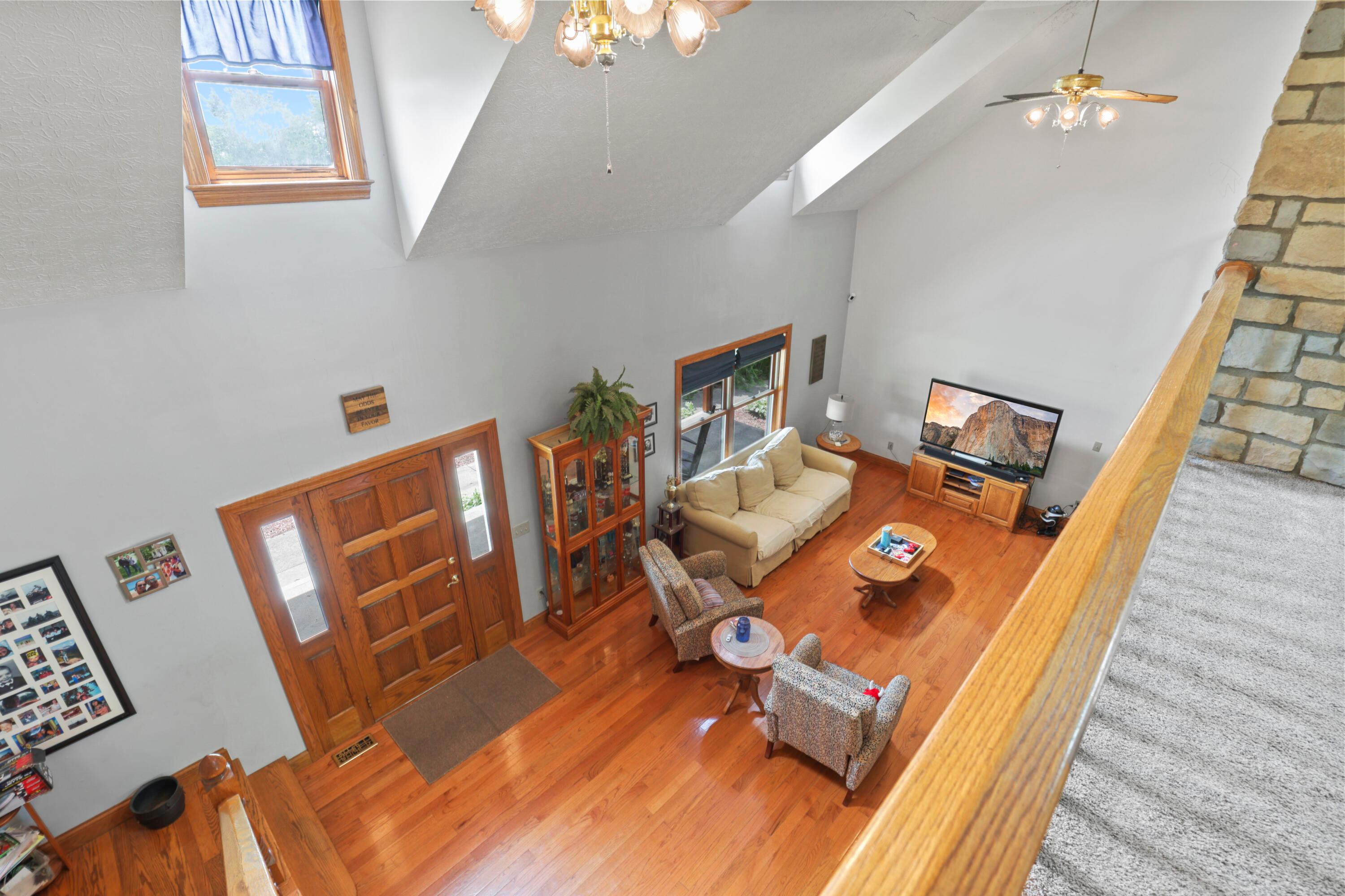 7610 Beecher Road Southwest Pataskala, OH 43062 - Photo 33 of 53 Upstairs to Great Rm