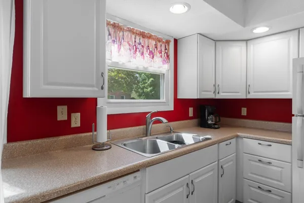 $275,000 | 4099 Owl Hollow Road, Belvidere, TN 37306