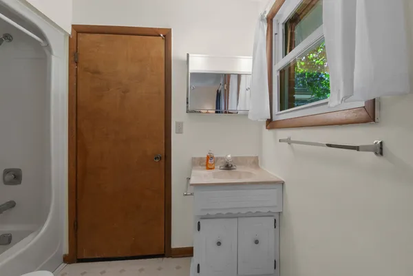 $275,000 | 4099 Owl Hollow Road, Belvidere, TN 37306