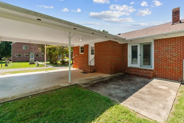 $275,000 | 4099 Owl Hollow Road, Belvidere, TN 37306