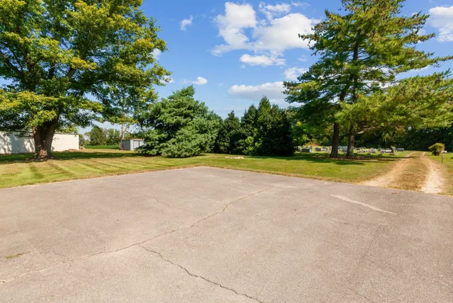 $275,000 | 4099 Owl Hollow Road, Belvidere, TN 37306