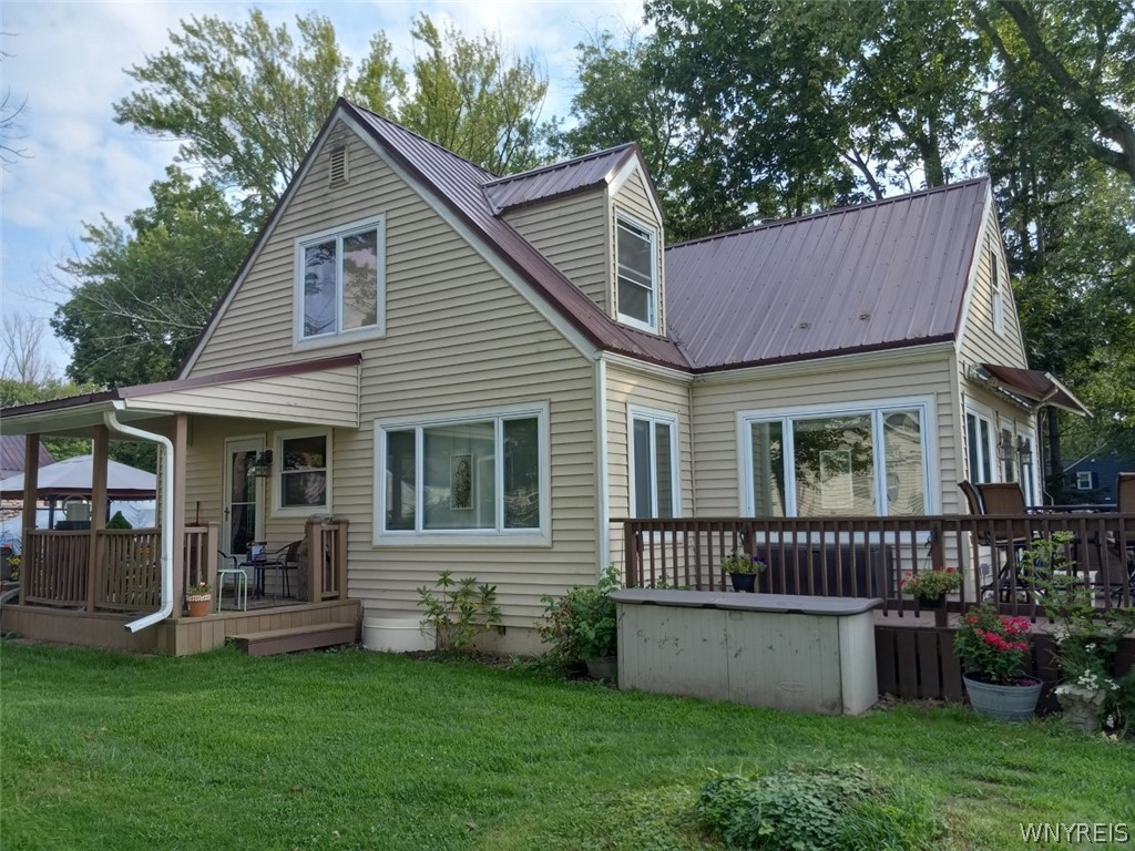 9802 Shorecliff Road Evans, NY 14006 - Photo 2 of 14