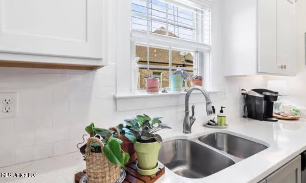 1221 Howell Way Hernando, MS 38632 - Photo 15 of 38 IMG_3304