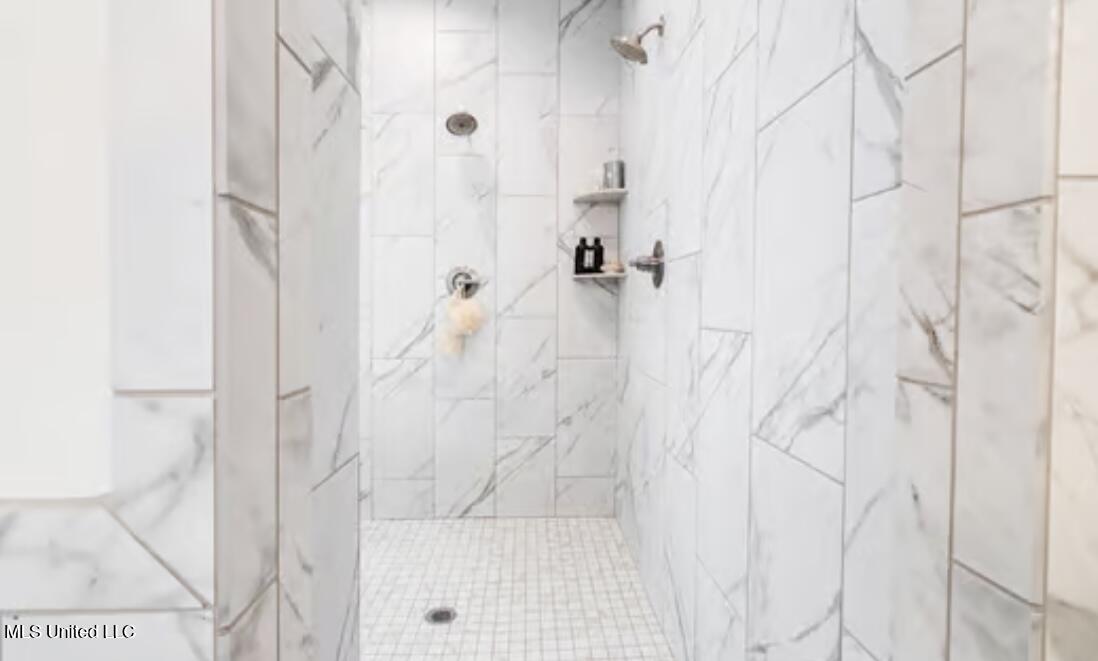 1221 Howell Way Hernando, MS 38632 - Photo 20 of 38 IMG_3309