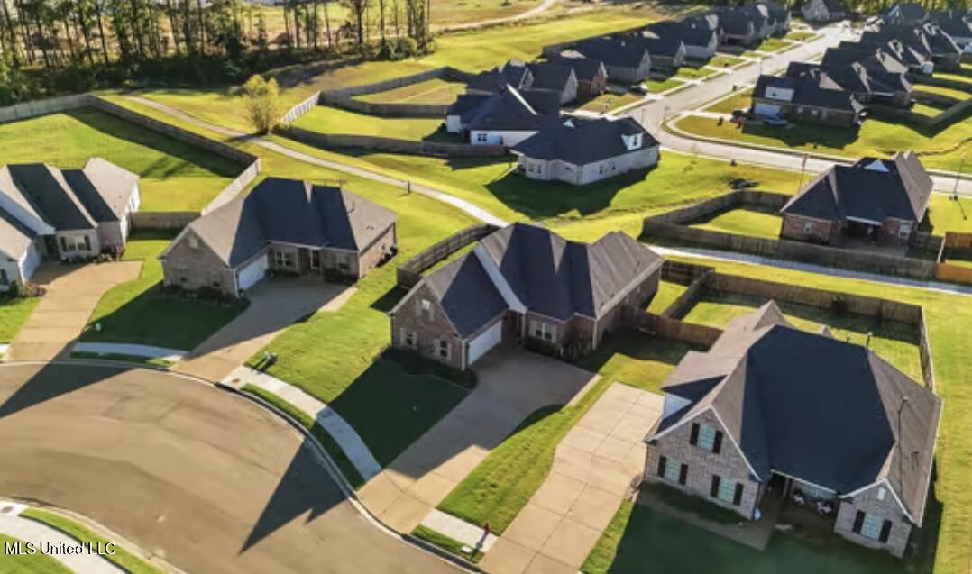 1221 Howell Way Hernando, MS 38632 - Photo 32 of 38 IMG_3323