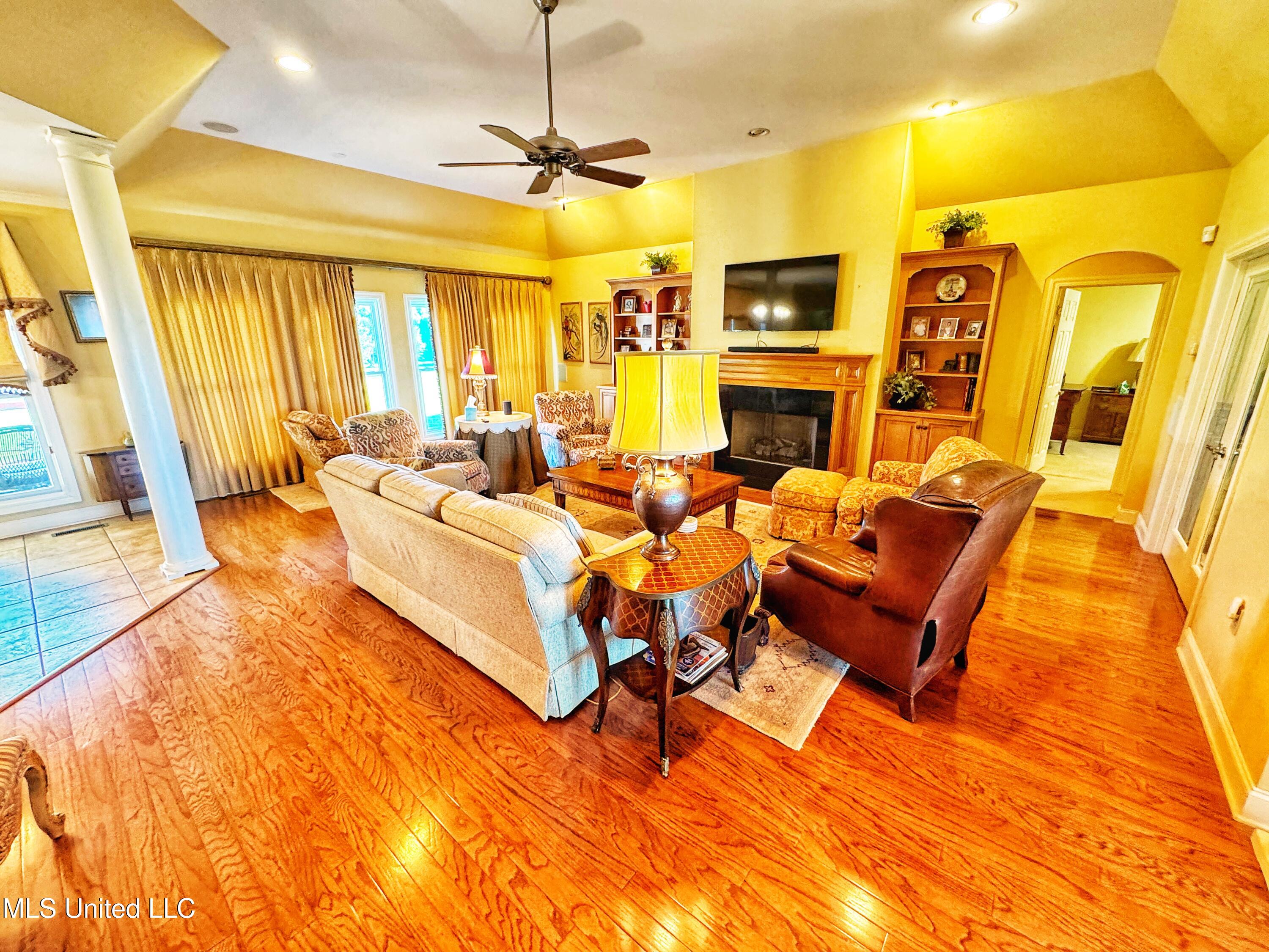 698 Diamond Ridge Road Clarksdale, MS 38614 - Photo 3 of 51 IMG_0460